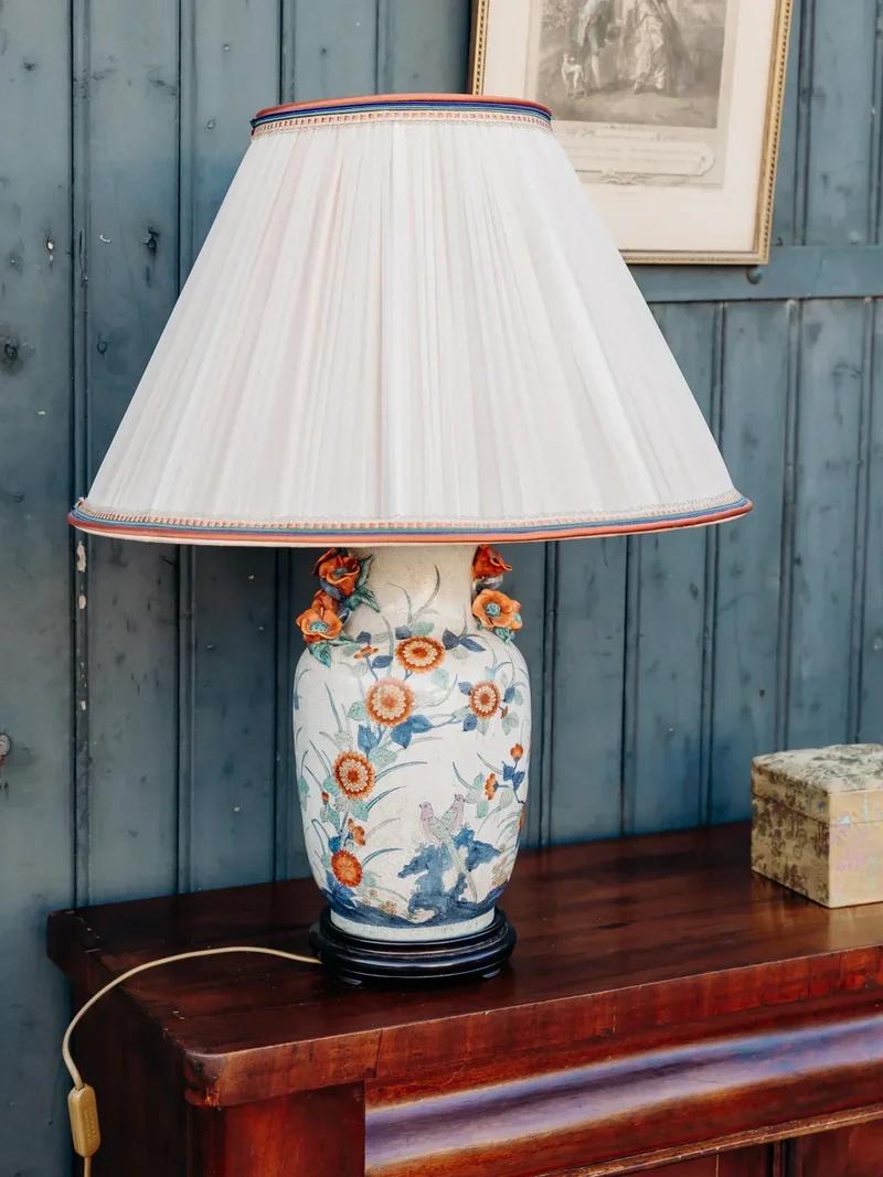 Suzanne, la lampe à poser en céramique N°443