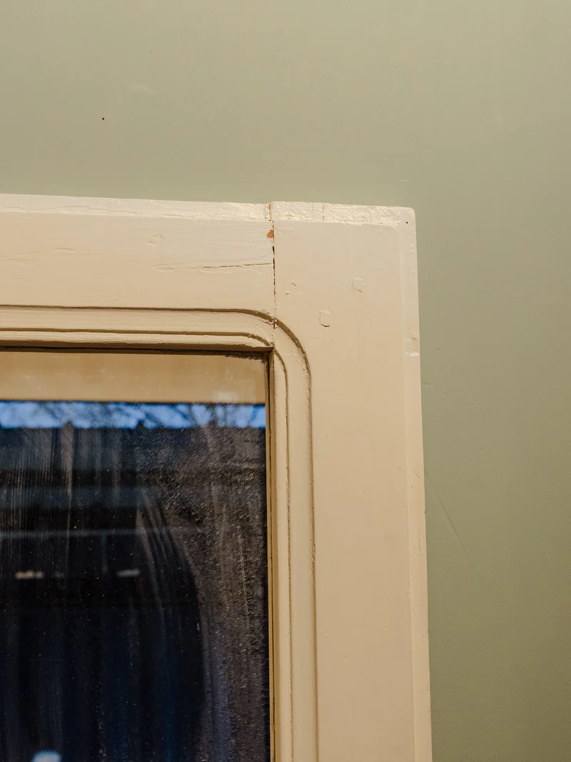 Igor, le miroir en bois N°870