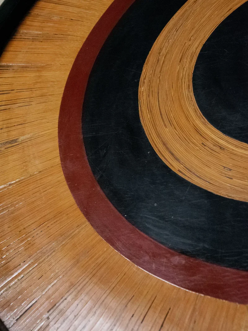 Donna, la table basse en bois japonisante N°686