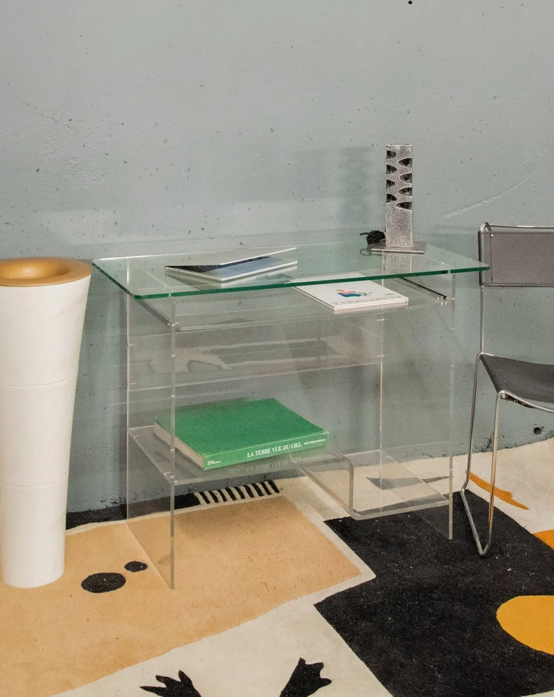 Yvan, le bureau en verre et plexiglass N°468