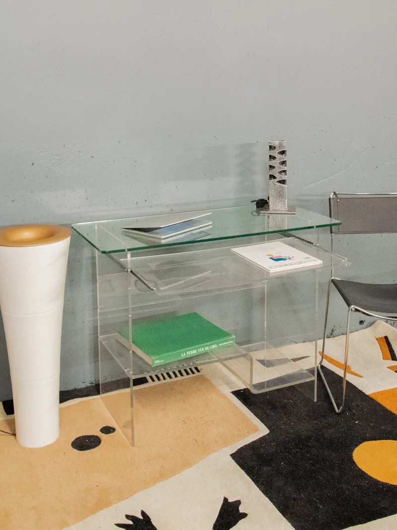Yvan, le bureau en verre et plexiglass N°468