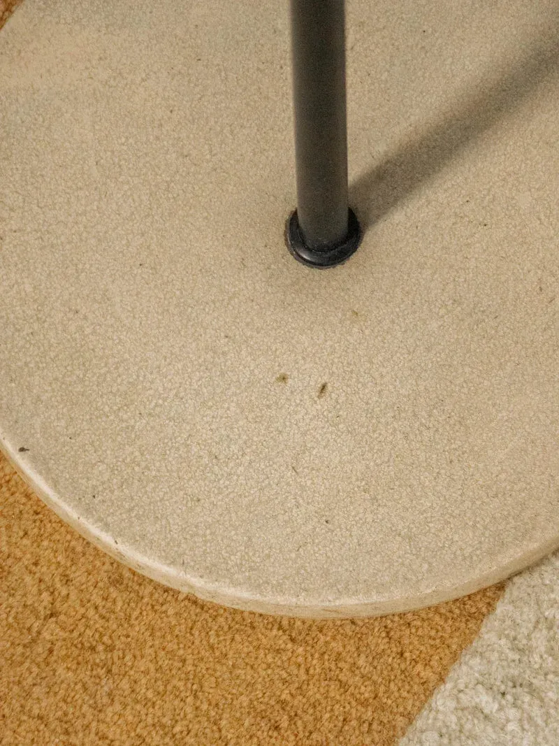 Julien, le lampadaire à globe en métal N°273