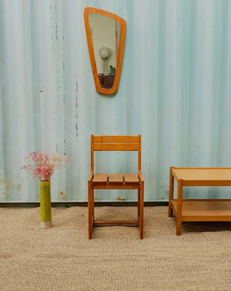 Claude, la chaise en bois N°853
