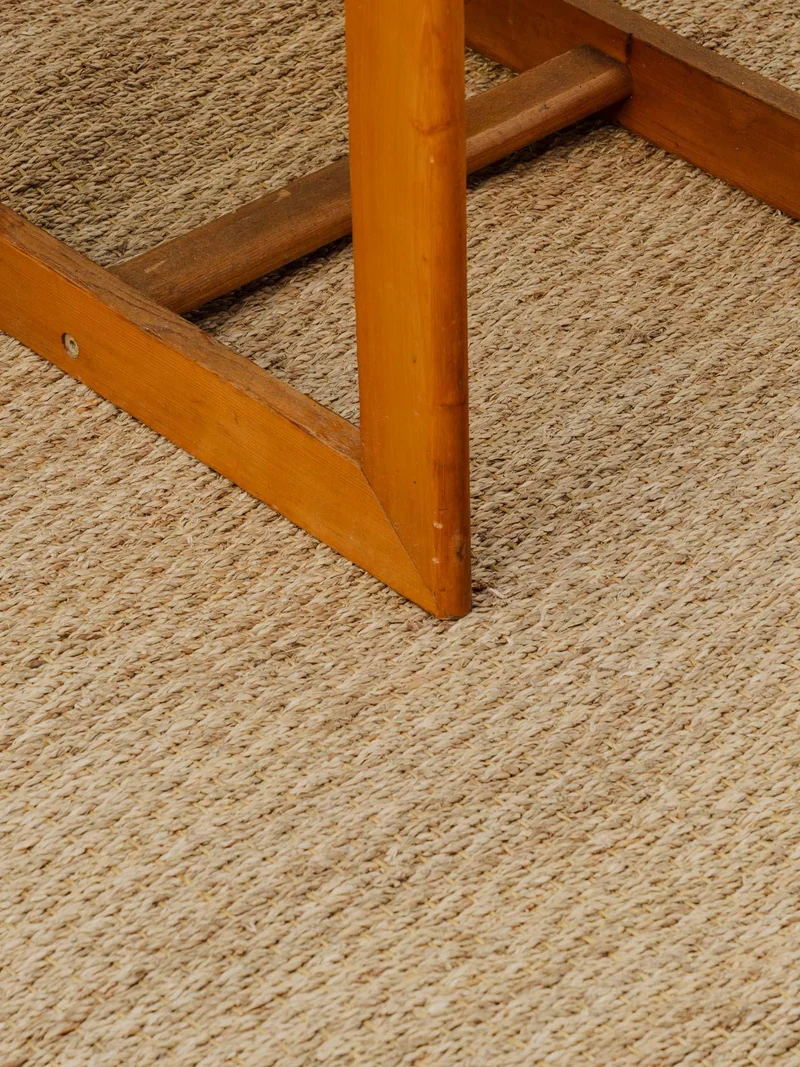Claude, la chaise en bois N°853