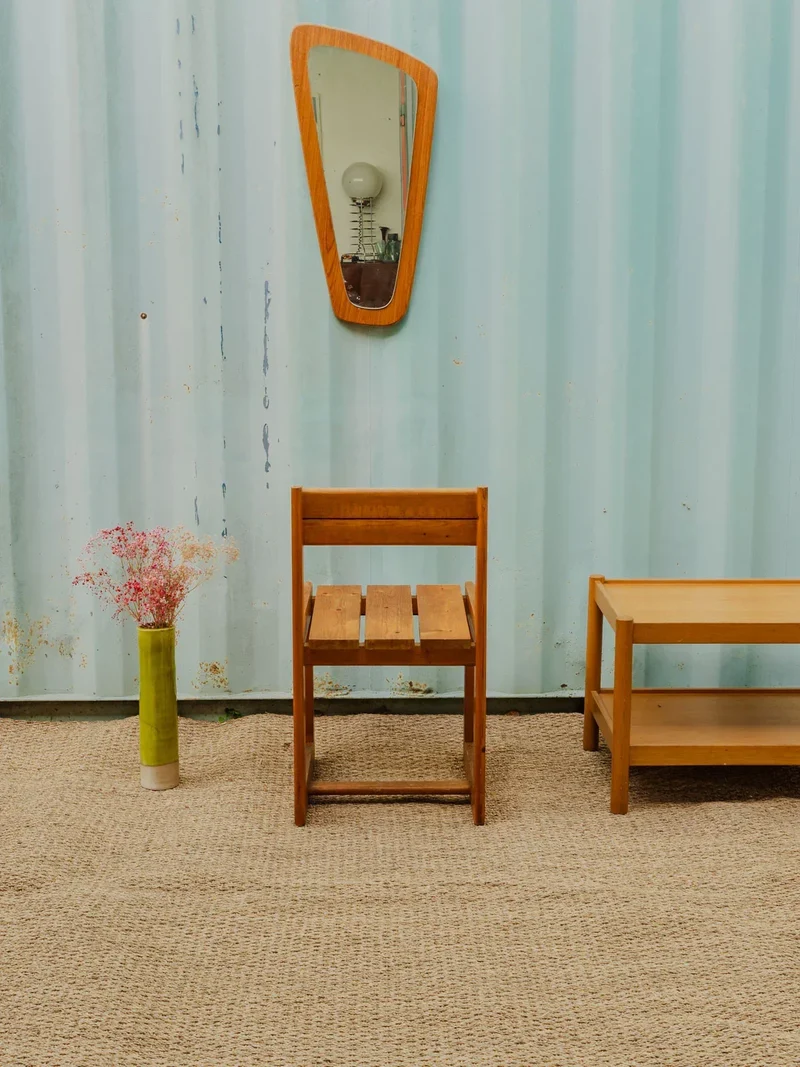 Claude, la chaise en bois N°853