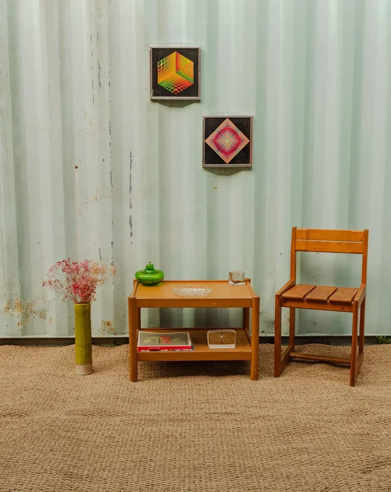 Hanna, la table d'appoint en bois N°739
