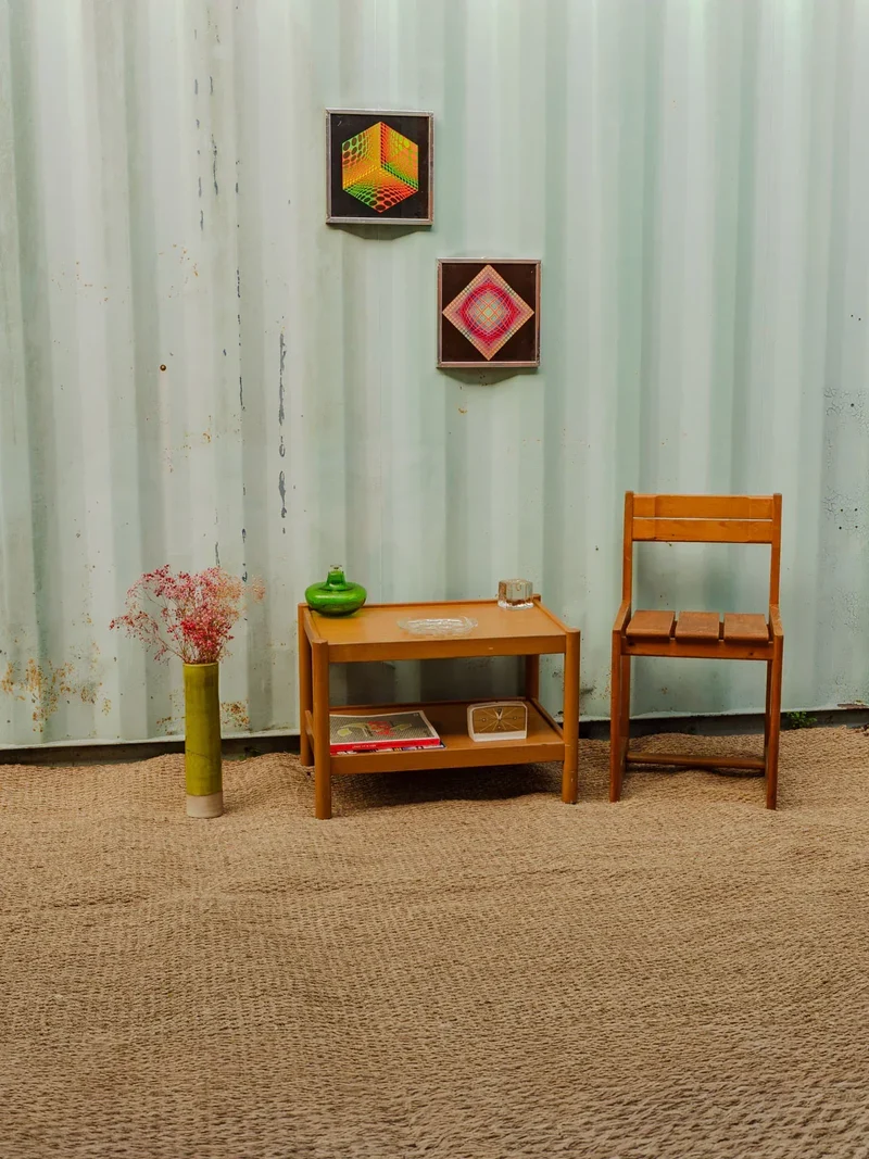 Hanna, la table d'appoint en bois N°739