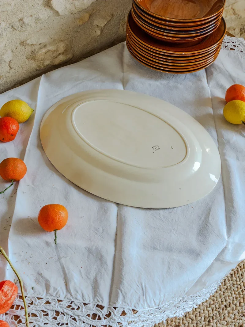 Nestor, le plat de service en faïence N°536