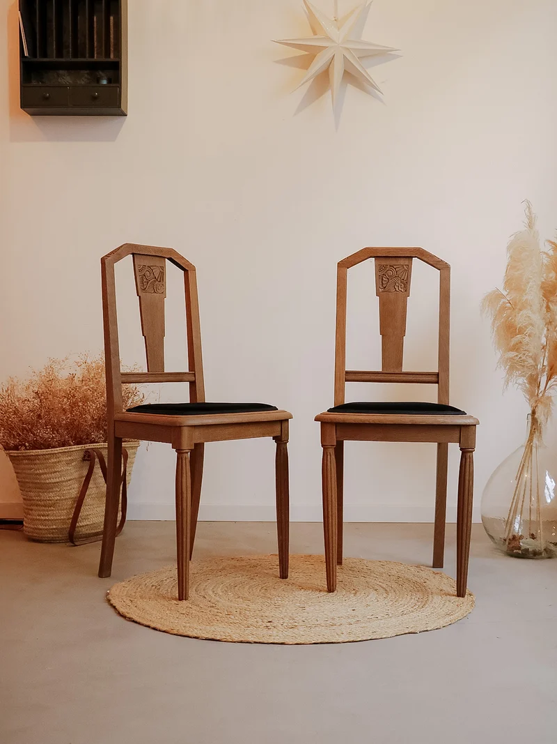 Claude, la chaise en bois N°855