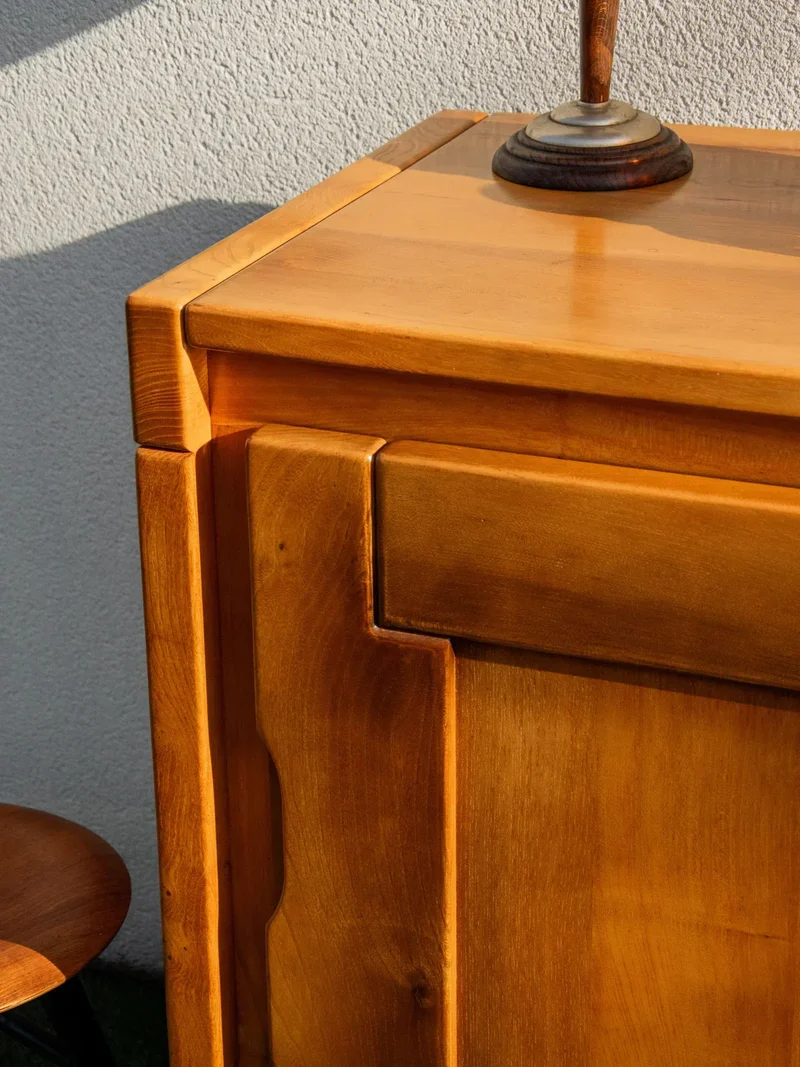 Gustave, le buffet en orme Maison Regain N°494