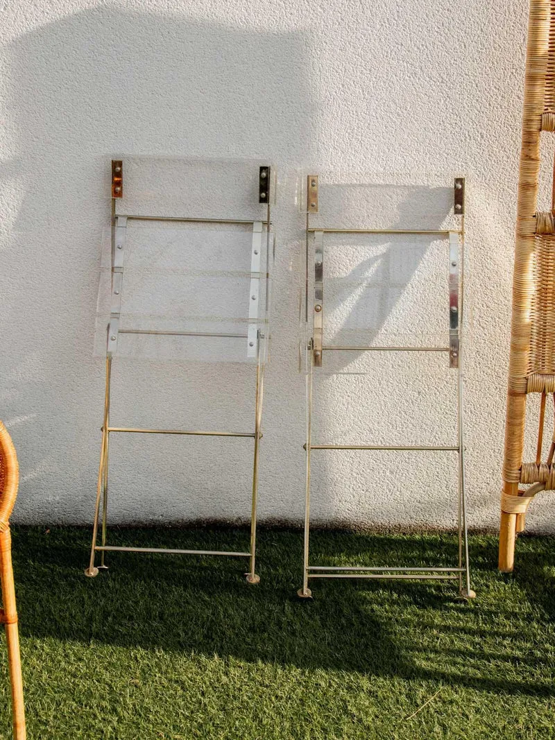 Alma, la paire de chaises pliantes en plexiglass N°1201