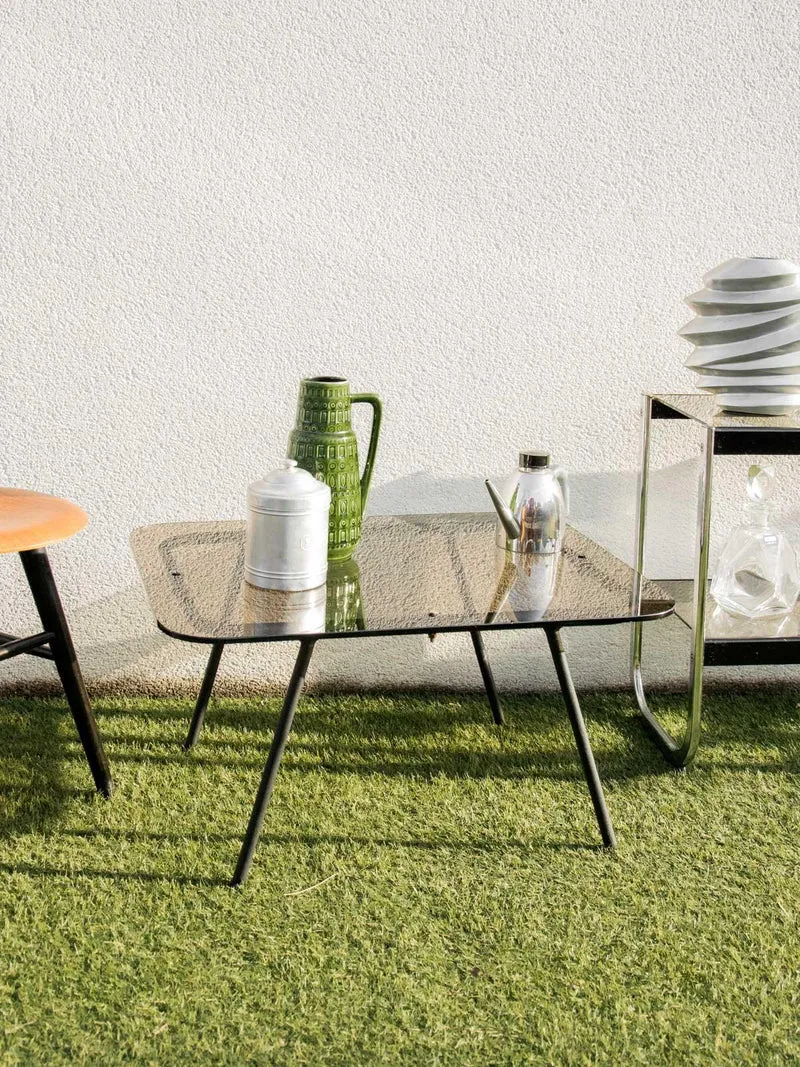 Donna, la table basse en acier et verre fumé N°728