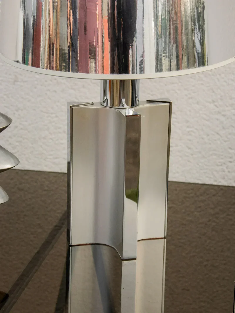 Julia, la lampe à poser Space Age N°624