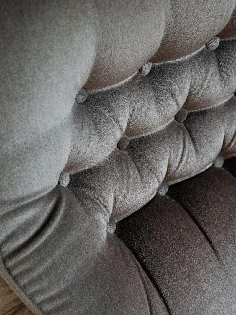 Ernest, le fauteuil en velours N°643