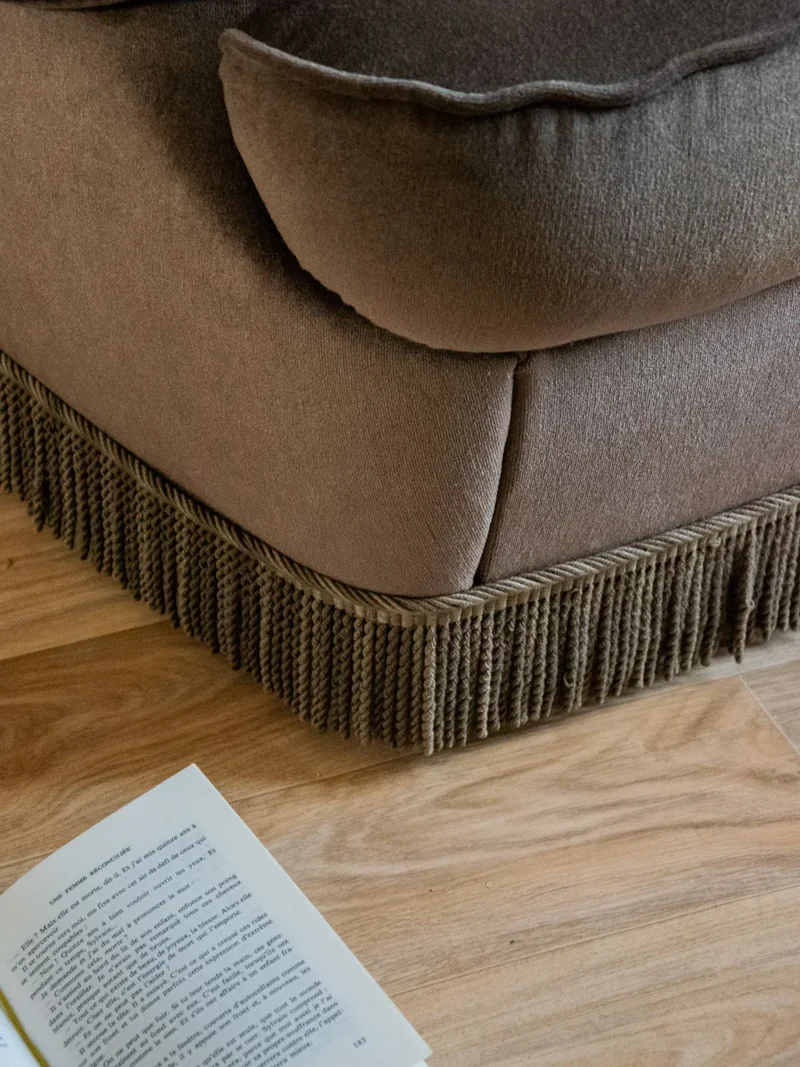 Ernest, le fauteuil en velours N°643