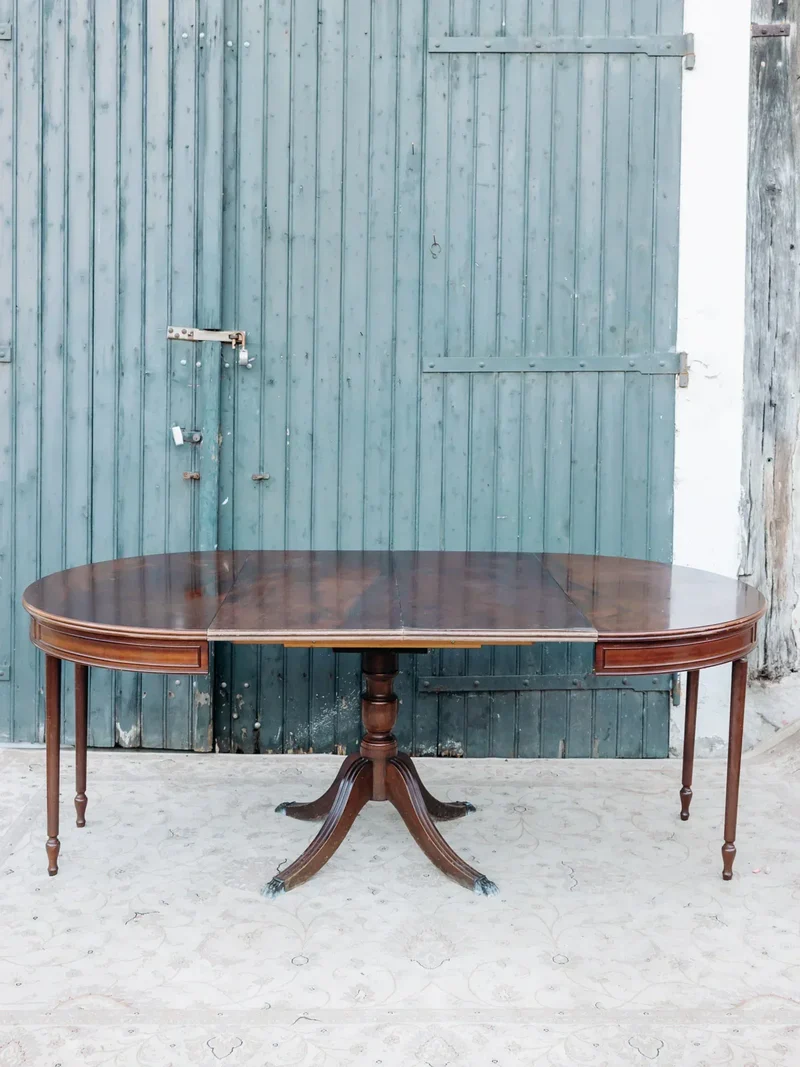 Romy, la table à manger en bois N°505