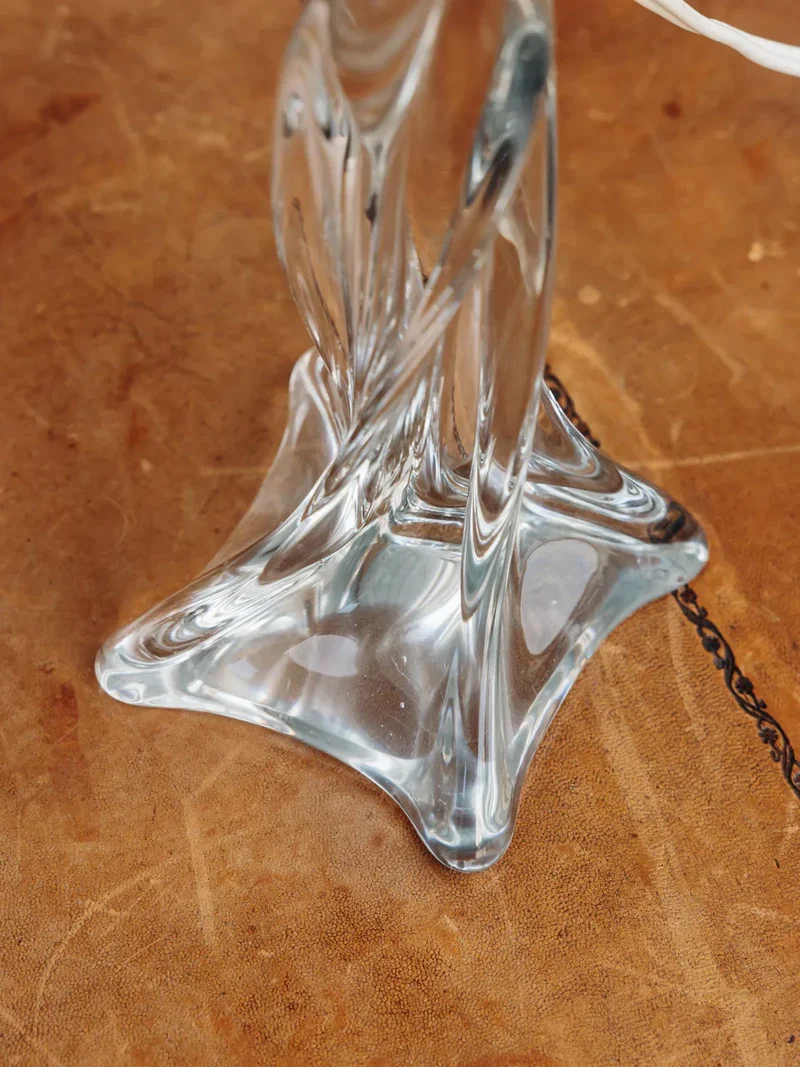 Julia, la lampe à poser en verre N°566