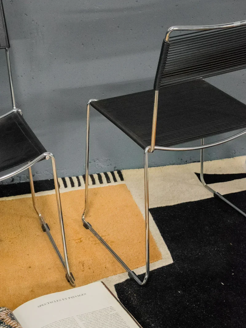 Alma, la chaise spaghetti en chrome N°1156