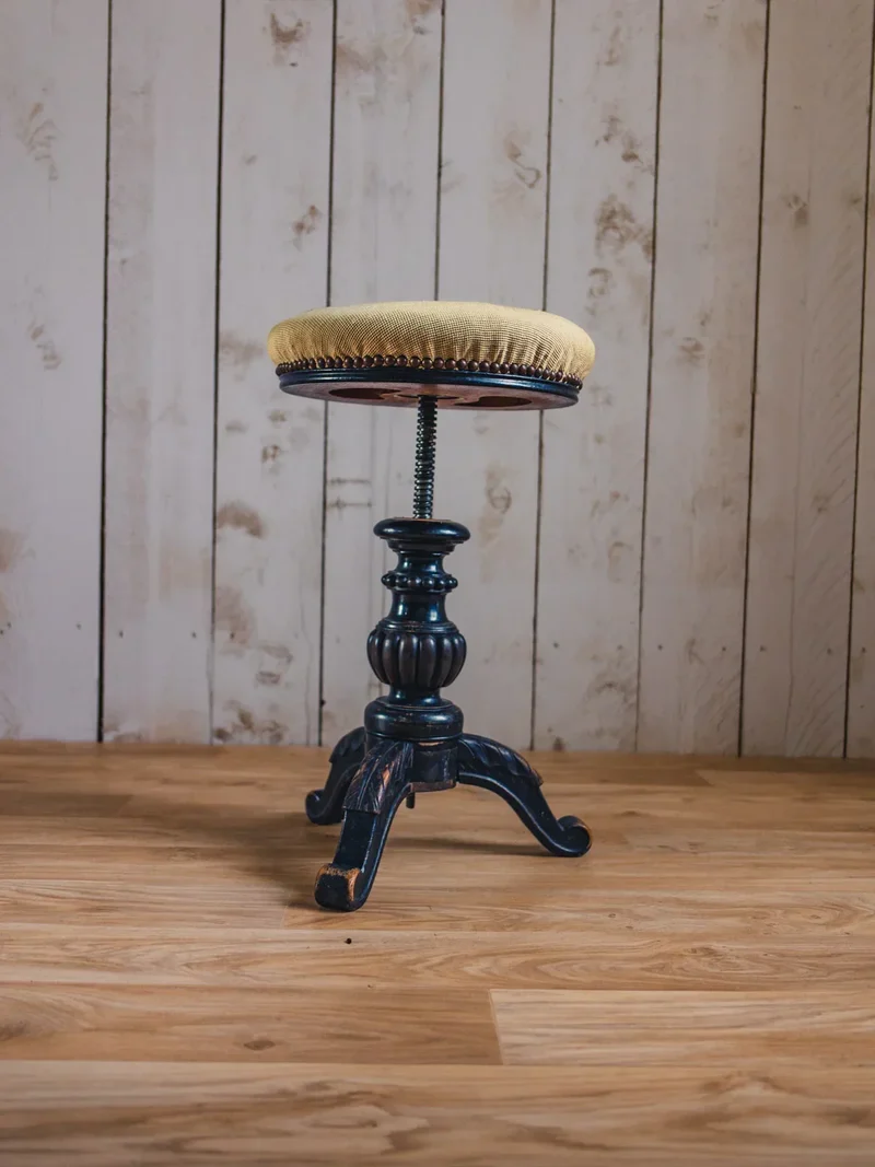 Regis, le tabouret réglable en bois N°792