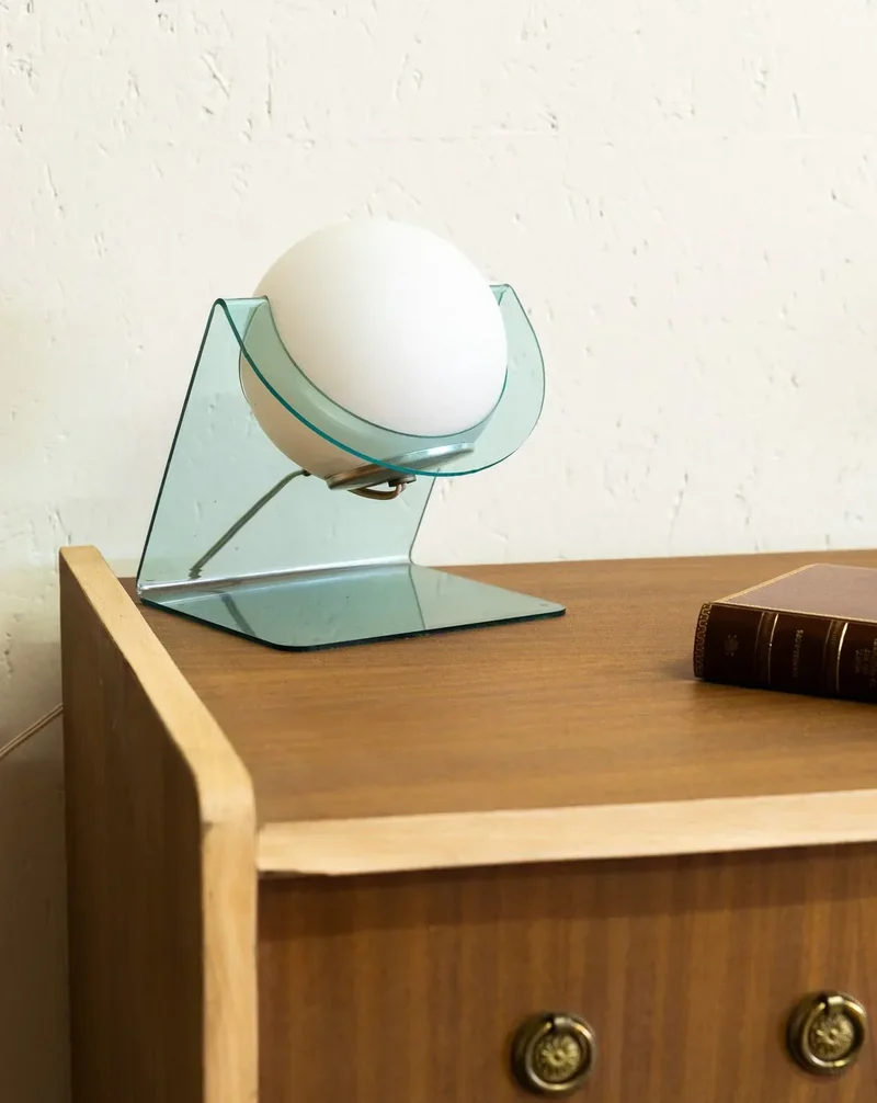 Julia, la paire de lampes à poser en verre N°605