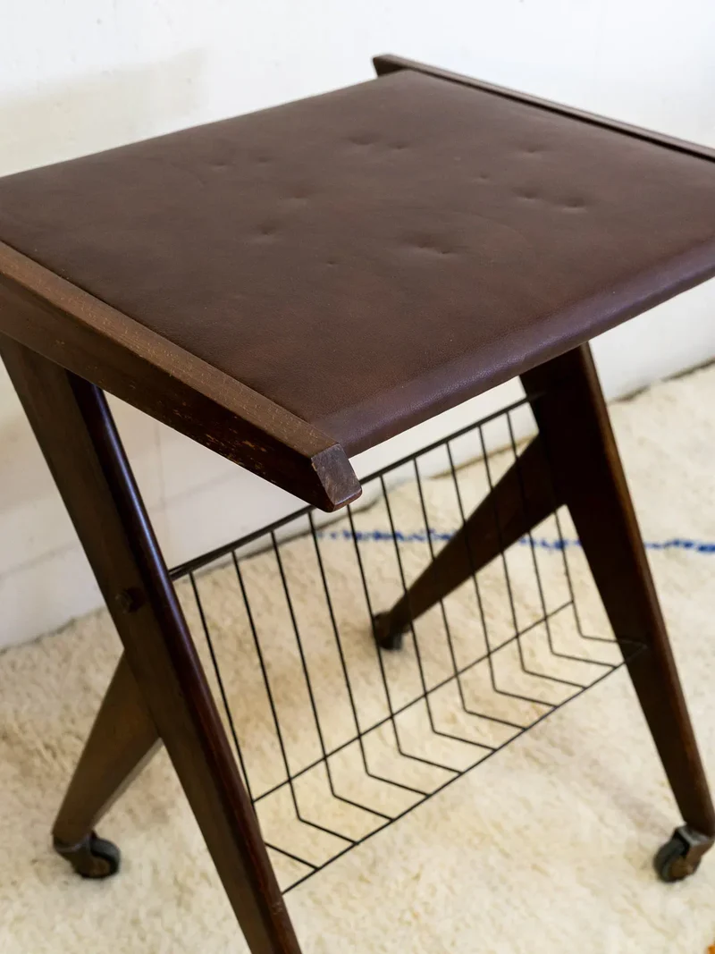 Henriette, la desserte en cuir de vachette N°157