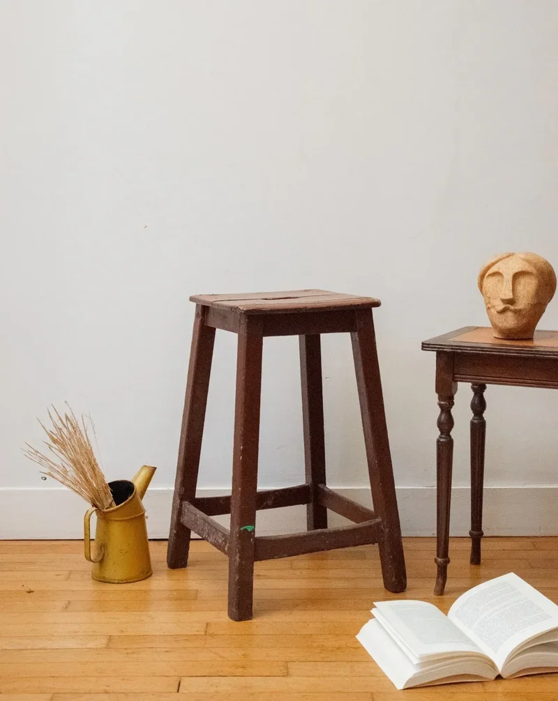 Regis, le tabouret d'atelier marron N°735