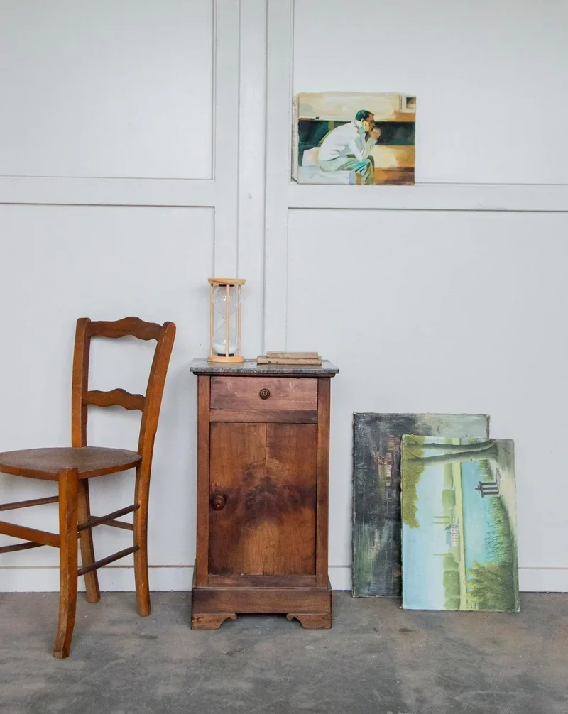 Odile, la table de chevet en bois et marbre N°629