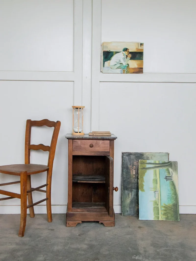 Odile, la table de chevet en bois et marbre N°629