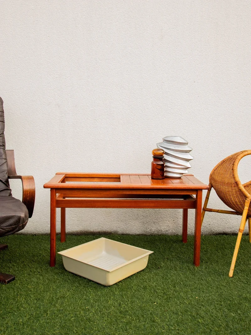Donna, la table basse à jardinière intégrée N°722