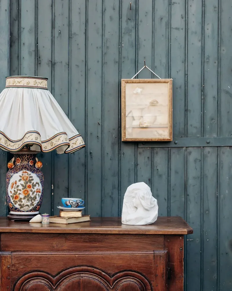 Victoria, la petite vitrine murale N°113