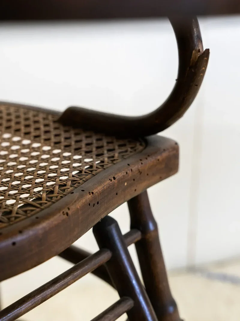 Ernestine, la chaise haute pour enfant en bois N°281