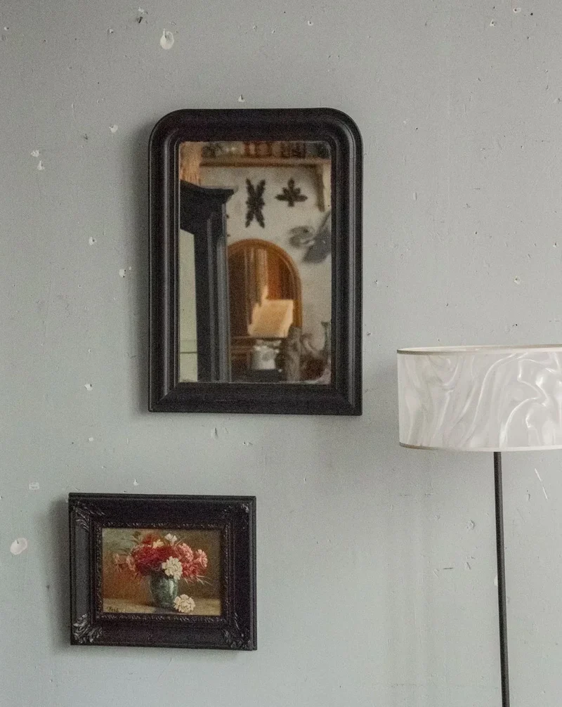 Georges, le petit miroir Louis-Philippe noir N°921