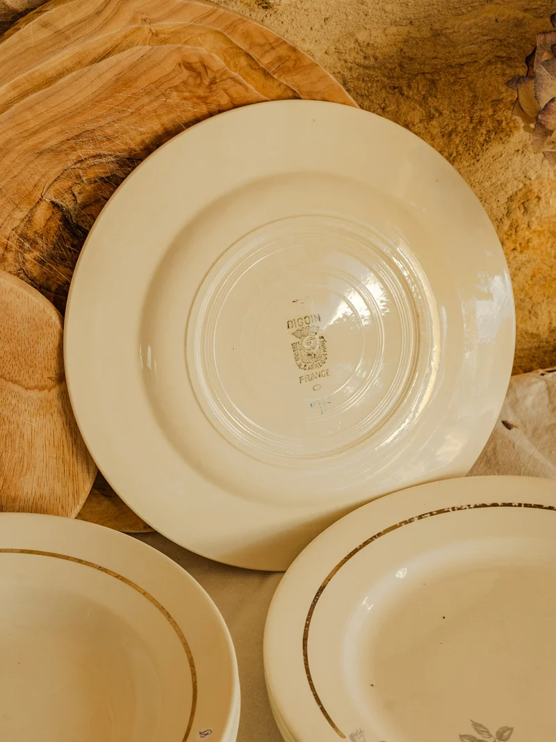 Antoinette, le lot d'assiettes Digoin Sarreguemines N°232