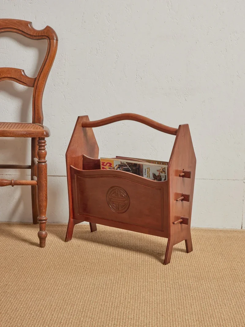 Marius, le porte-revues en bois N°205
