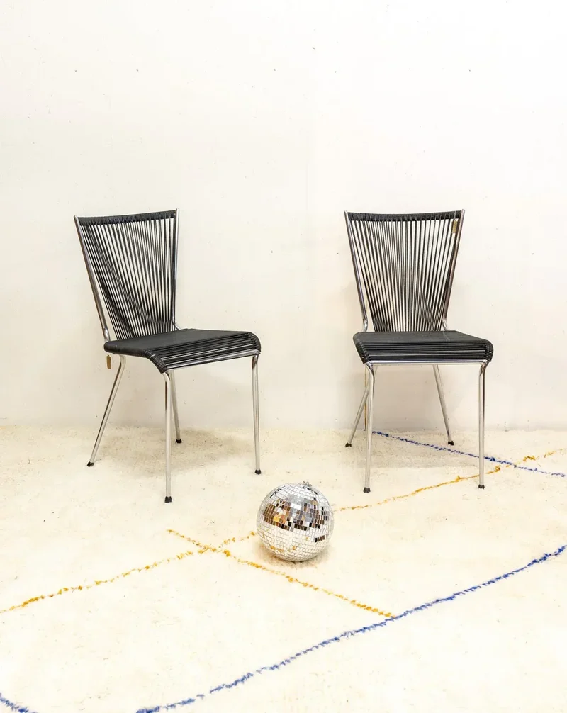 Alma, la paire de chaises en scoubidou N°1171