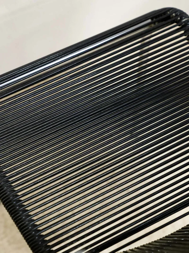 Alma, la paire de chaises en scoubidou N°1171