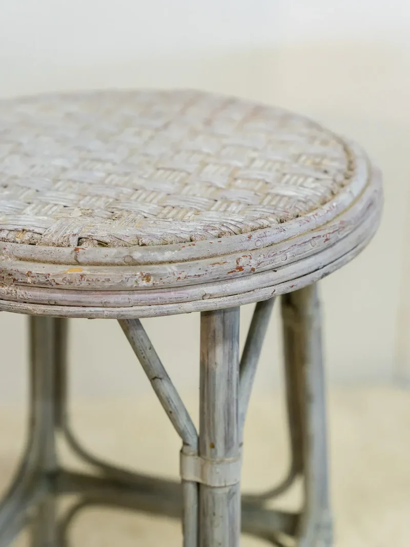 Regis, la paire de tabourets en rotin N°788