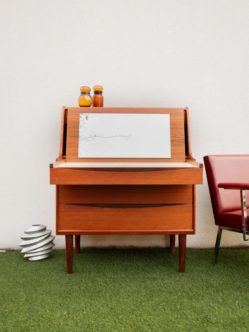 Honoré, le secrétaire scandinave en bois N°127