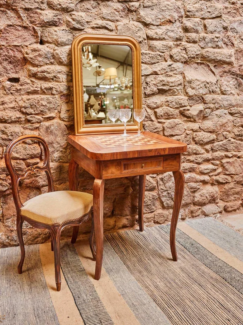 Billie, la table de jeux en bois N°4