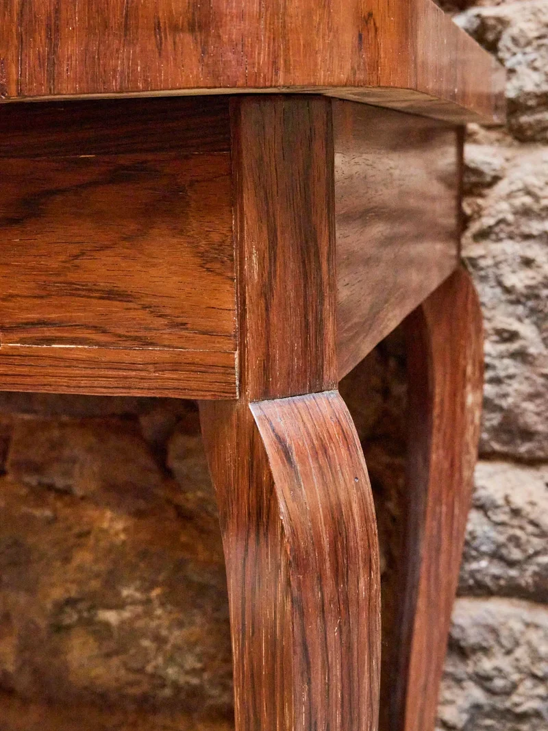 Billie, la table de jeux en bois N°4
