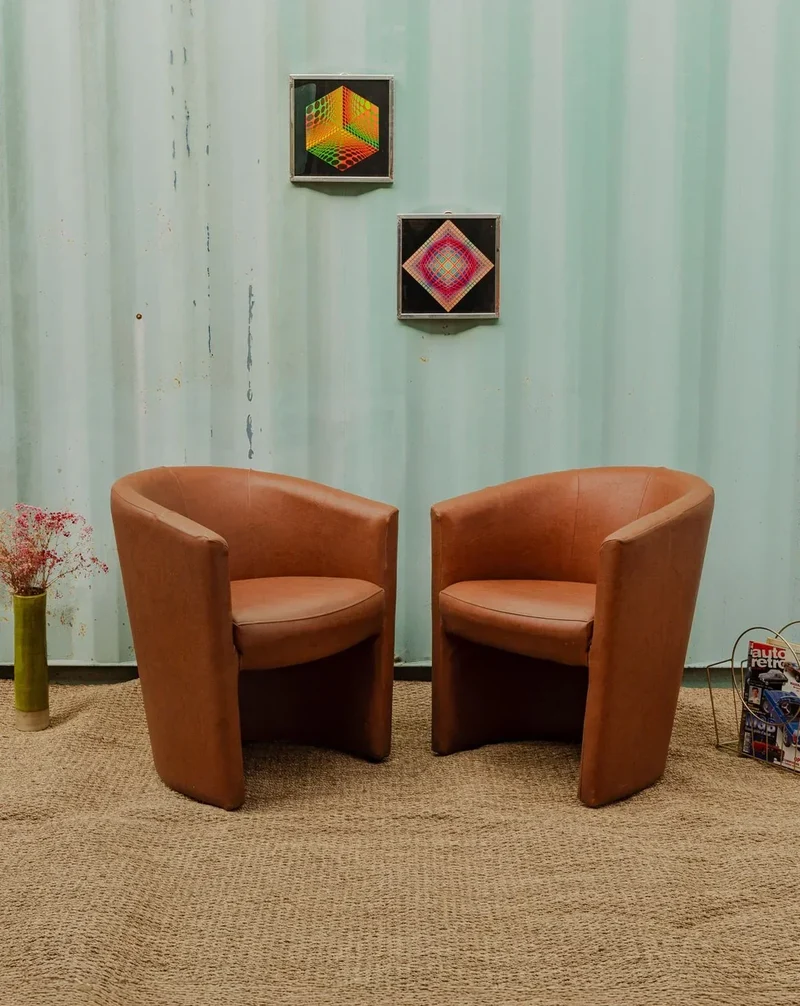Jakob, le fauteuil marron en simili cuir N°729