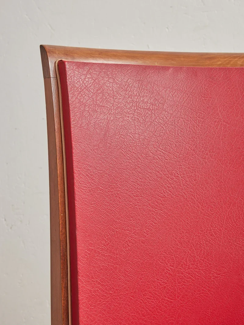 Alma, le lot de 6 chaises en skaï N°1080