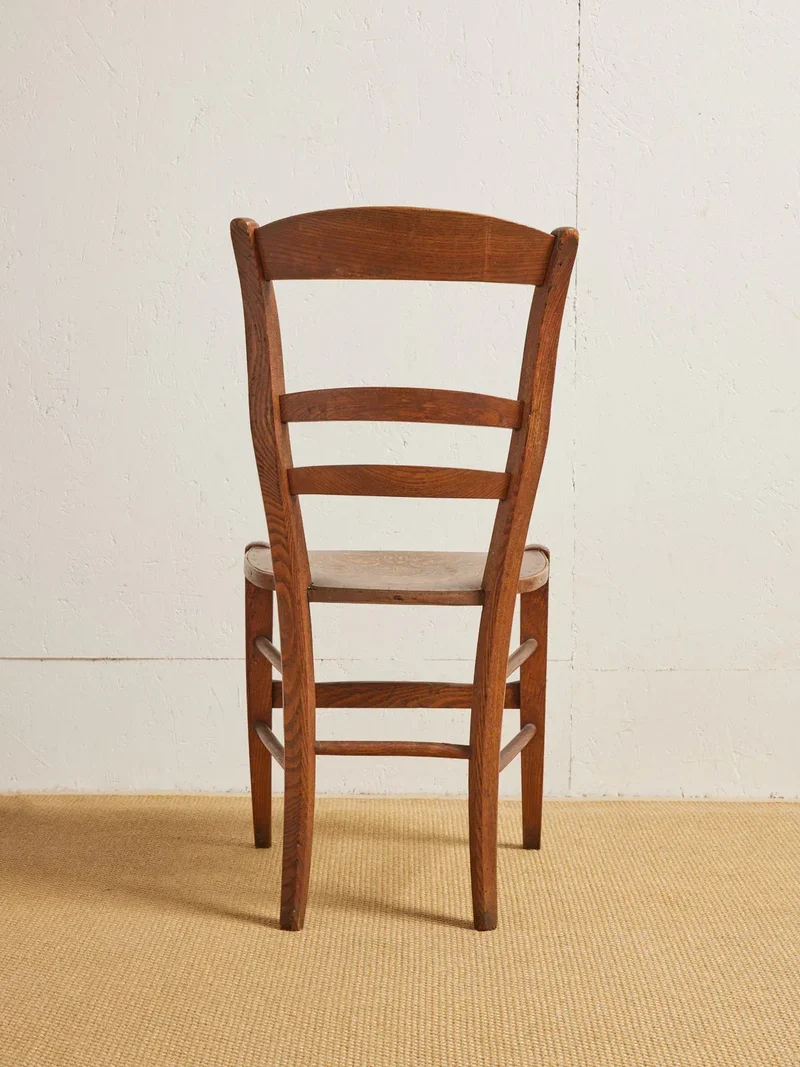 Claude, le lot de 4 chaises en bois N°816