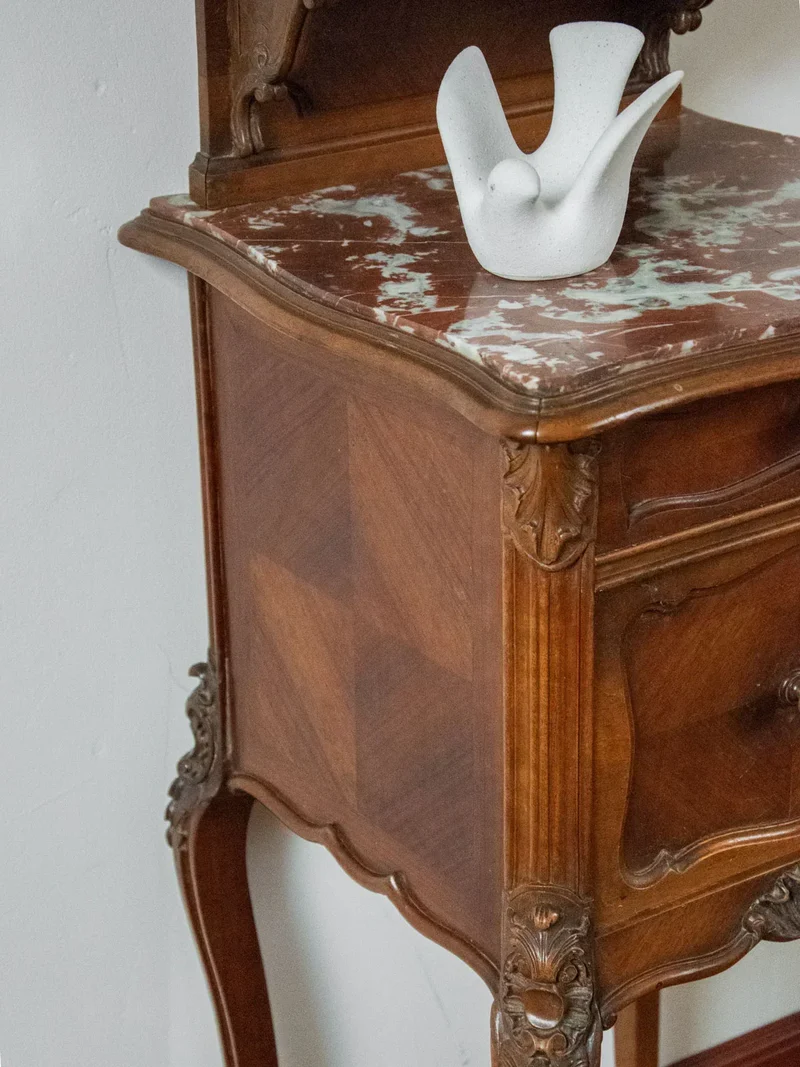 Odile, la table de chevet en bois N°606