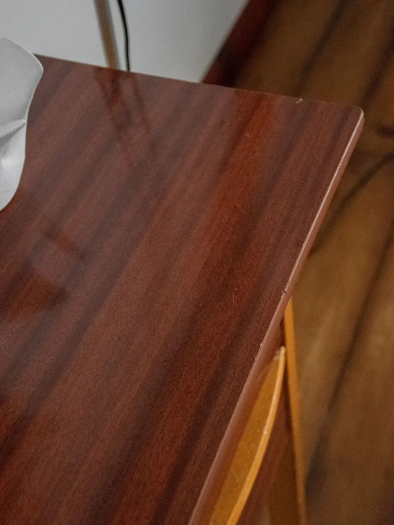 Yvan, le bureau en bois N°445