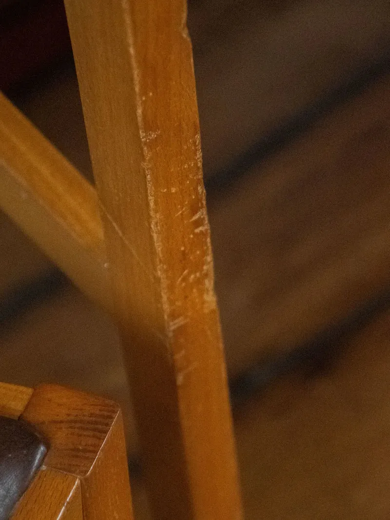Yvan, le bureau en bois N°445