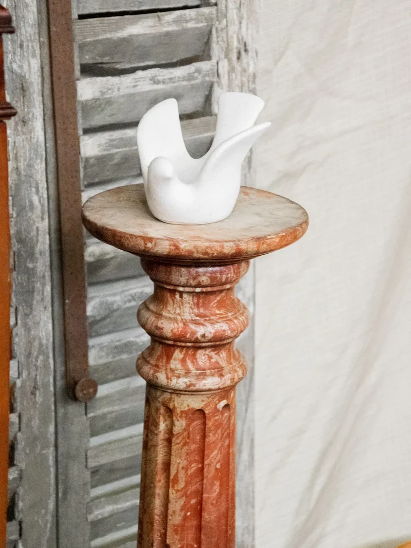 Francine, la colonne en bois N°731