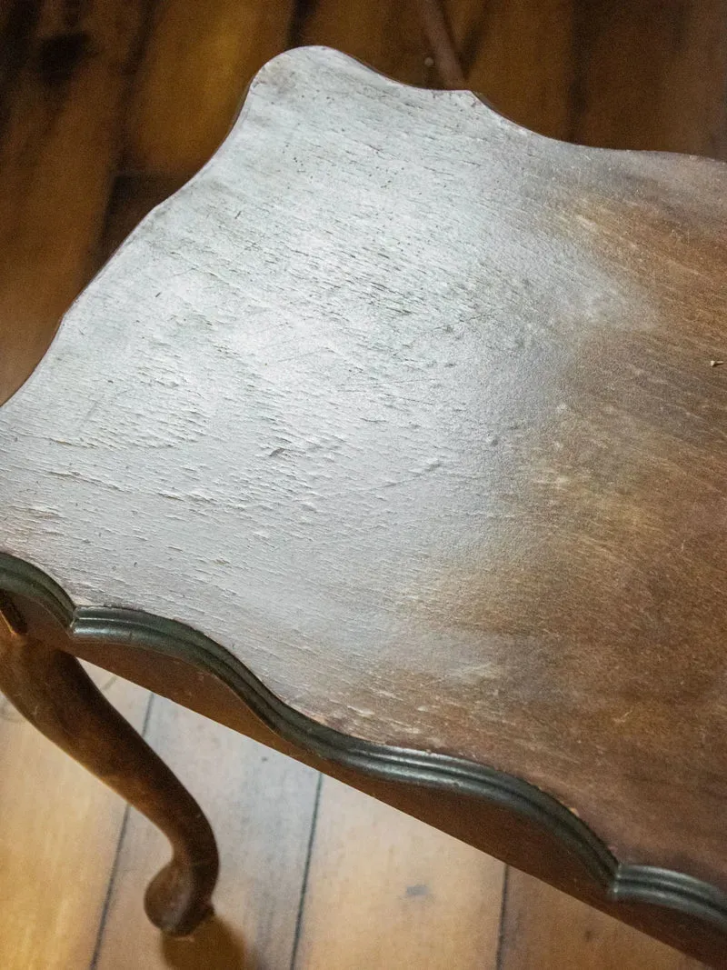 Francine, la table d'appoint en bois N°549