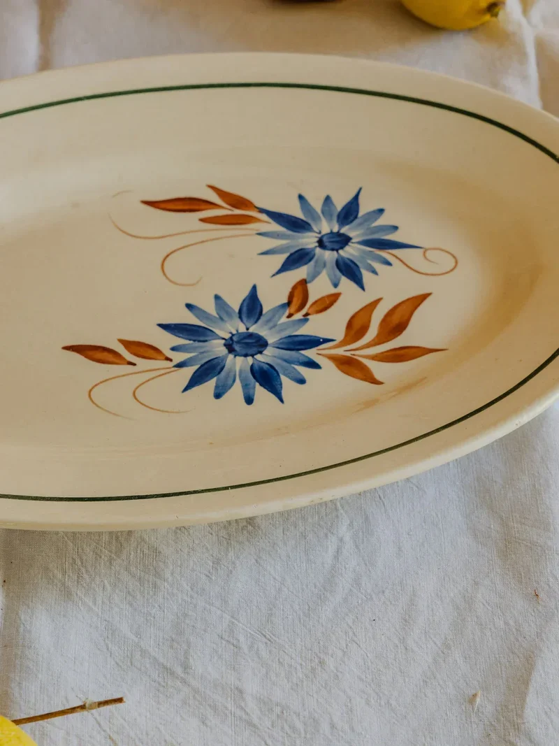 Nestor, le plat de service en faïence N°490