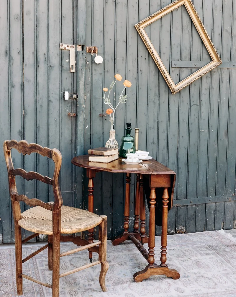 Romy, la table à manger pliante en bois N°339